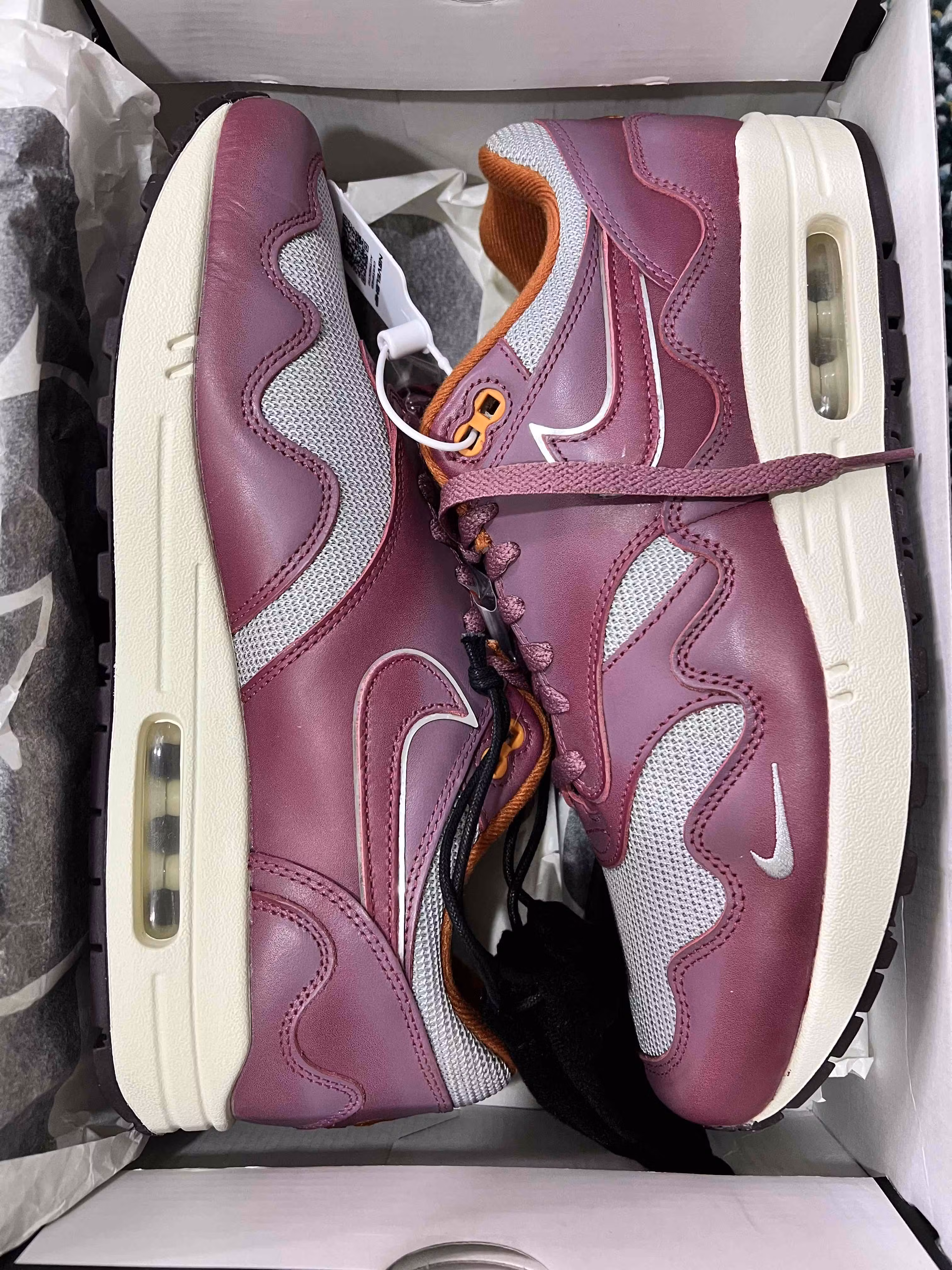Patta x Nike Air Max 1 'Night Maroon' (with Bracelet) DO9549-001 Patta x Nike Air Max 1 'Night Maroon' (with Bracelet) DO9549-001